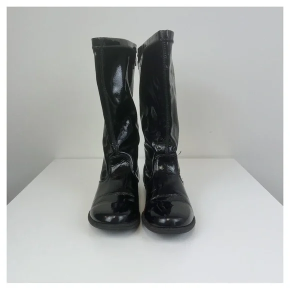 Kenneth Cole Girls Heart Treat 2 Fashion Black Patent Leather Boots Size 5 - Picture 2 of 6